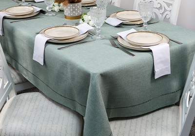 Toalha de Mesa Retangular Glamour Verde Star