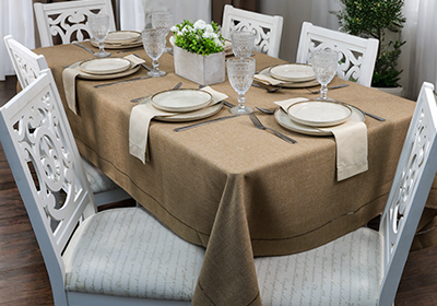 Toalha de Mesa Retangular Glamour Castanho