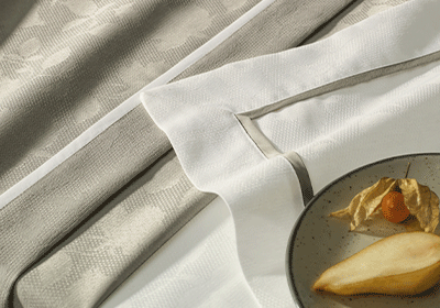 Toalha de Mesa Retangular Karsten Jacquard Sempre Limpa Antoni