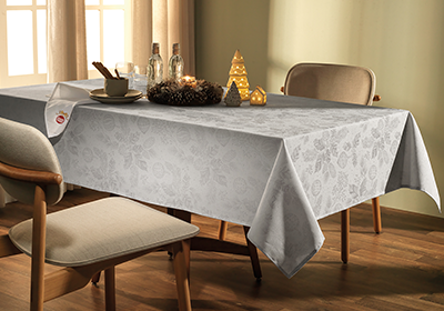 Toalha de Mesa Karsten Azevinho