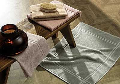 Toalha de Piso Karsten Metrópole 100% Algodão 45cm x 65cm