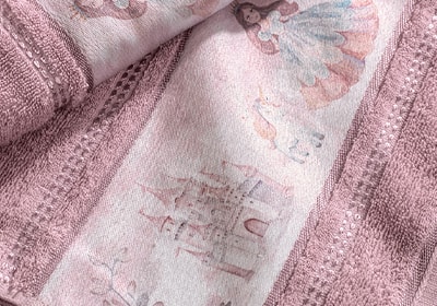 Toalha de Banho Infantil Karsten Princesinha