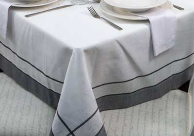 Toalha de Mesa Retangular Charmy Silver